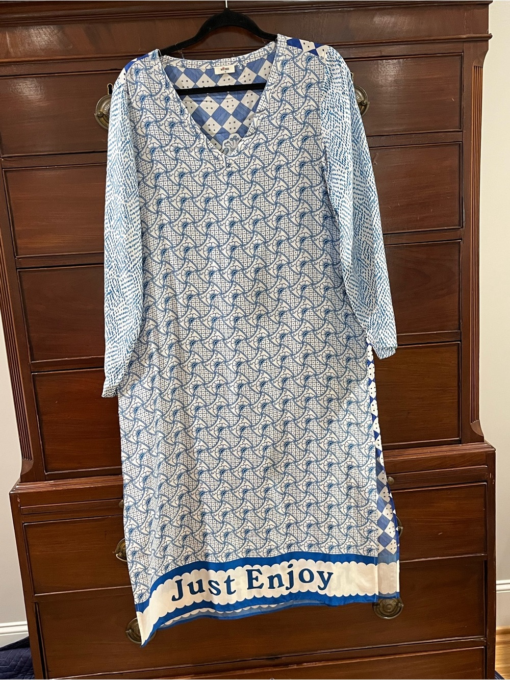 Just Enjoy Blue & White Printed Long-Sleeve Dress
